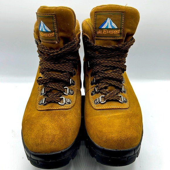 MT Everest Brown Summer Suade shoes size 8 for women or size 6 for men - Picture 1 of 8